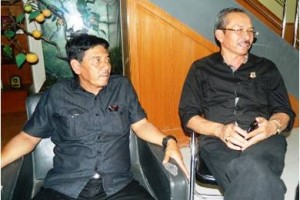 Zoel Rachdi (kiri), Dede Rusliadi (Kanan).